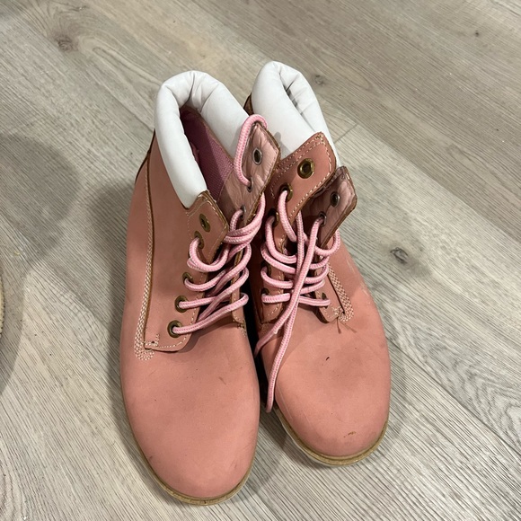 Pink boots never worn - Picture 4 of 4